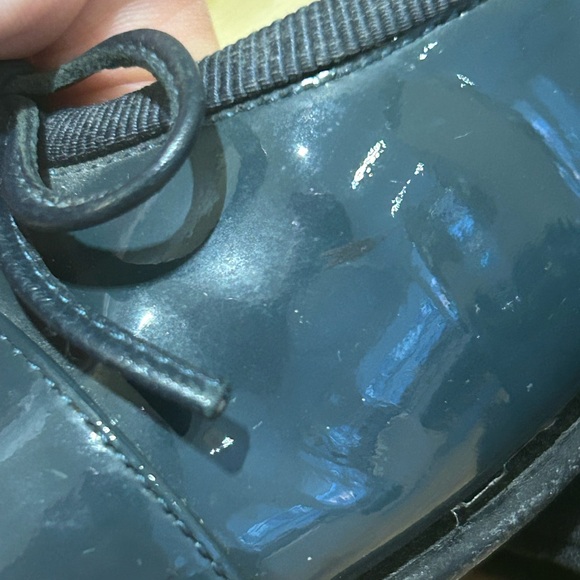 Authentic Chanel Patent Leather Ballerinas in Navy SZ 37.5 - Picture 5 of 13